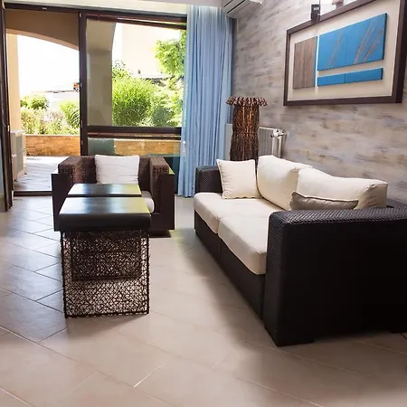 Apartmán Oasis Vip Club - Boutique On The Beach Itself *