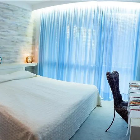 Appartement Oasis Vip Club - Boutique On The Beach Itself